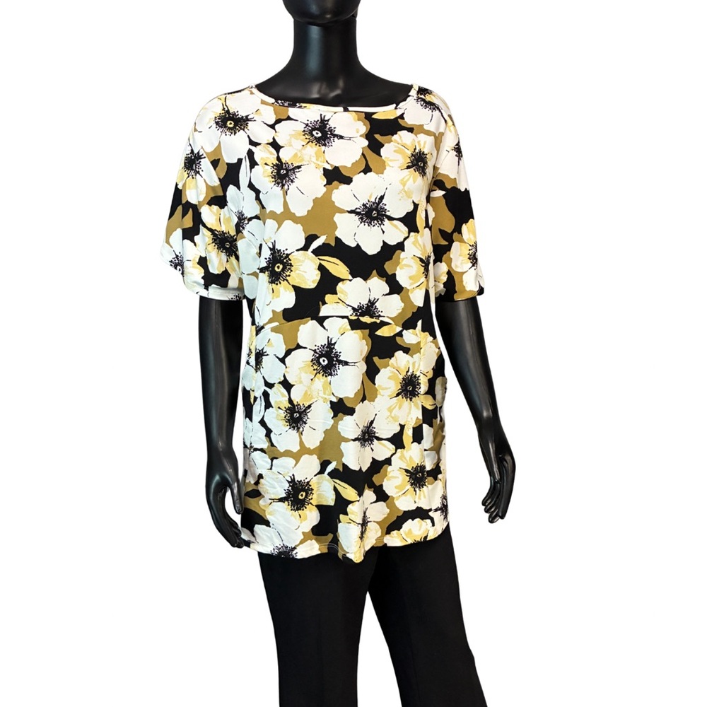 Bobeau Floral Short Sleeve Top - Black, White, Yellow